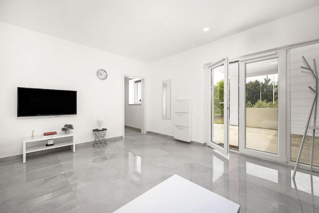 Apartment Olive Garden Near Pula 3 Km From Center And Only 4 Km From The Beach For 4 Persons Εξωτερικό φωτογραφία