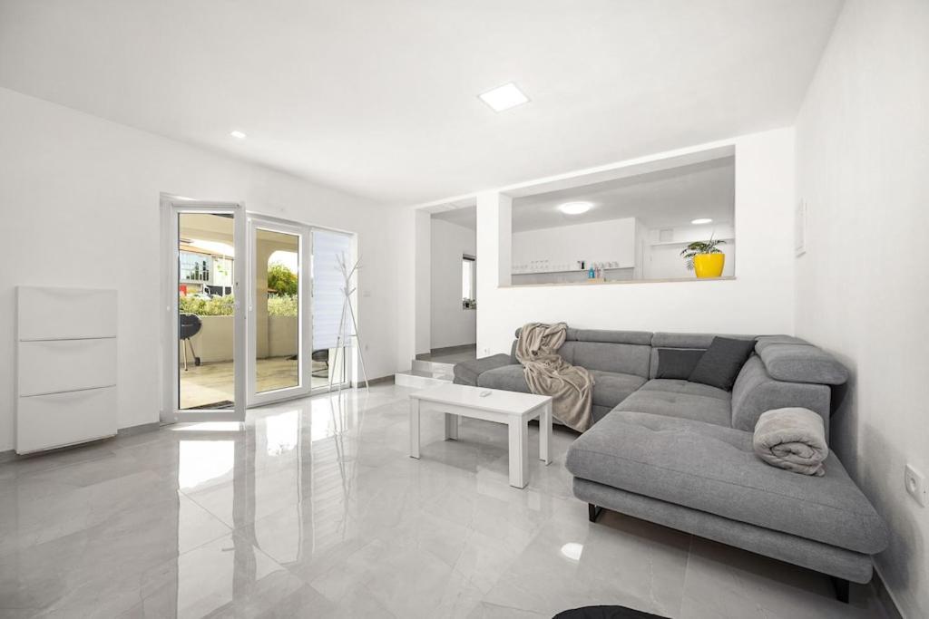 Apartment Olive Garden Near Pula 3 Km From Center And Only 4 Km From The Beach For 4 Persons Εξωτερικό φωτογραφία