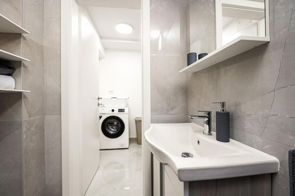 Apartment Olive Garden Near Pula 3 Km From Center And Only 4 Km From The Beach For 4 Persons Εξωτερικό φωτογραφία